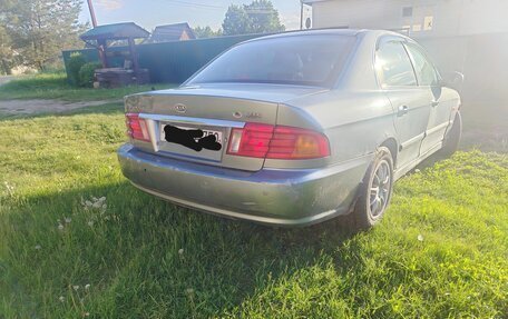 KIA Magentis I, 2002 год, 135 000 рублей, 2 фотография