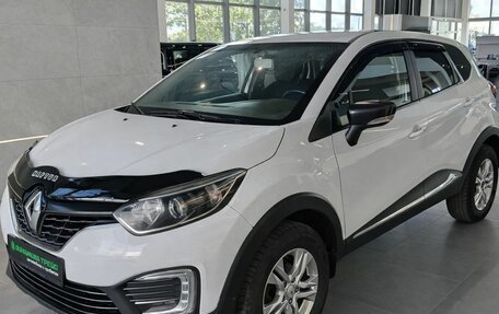 Renault Kaptur I рестайлинг, 2016 год, 1 049 000 рублей, 3 фотография