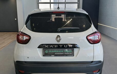 Renault Kaptur I рестайлинг, 2016 год, 1 049 000 рублей, 5 фотография