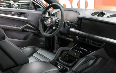Porsche Cayenne III, 2024 год, 14 997 000 рублей, 2 фотография