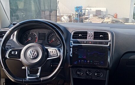 Volkswagen Polo VI (EU Market), 2018 год, 1 400 000 рублей, 6 фотография