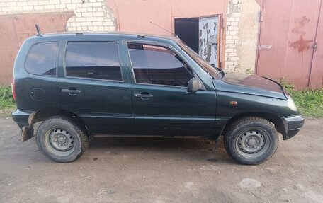 Chevrolet Niva I рестайлинг, 2003 год, 200 000 рублей, 4 фотография