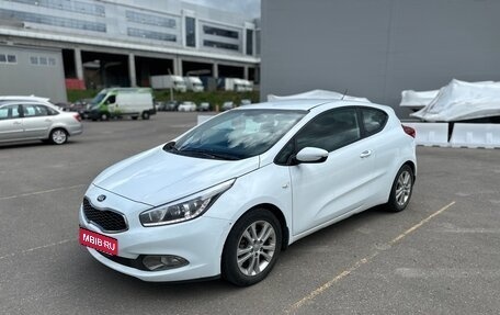 KIA cee'd III, 2013 год, 800 000 рублей, 1 фотография
