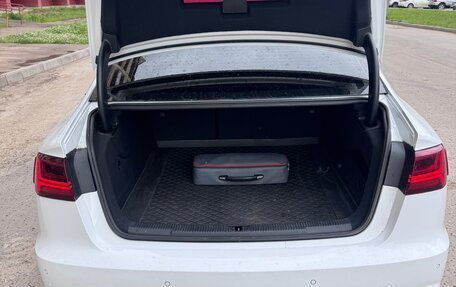 Audi A6, 2018 год, 2 280 000 рублей, 10 фотография