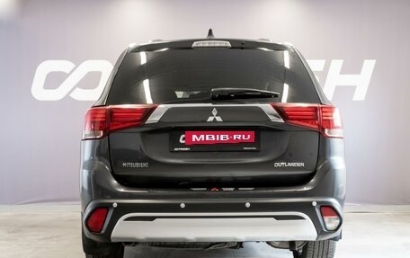 Mitsubishi Outlander III рестайлинг 3, 2018 год, 1 310 000 рублей, 4 фотография
