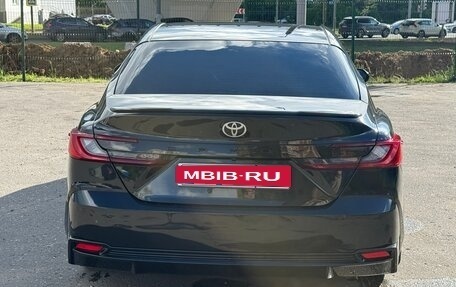 Toyota Camry, 2024 год, 3 200 000 рублей, 5 фотография