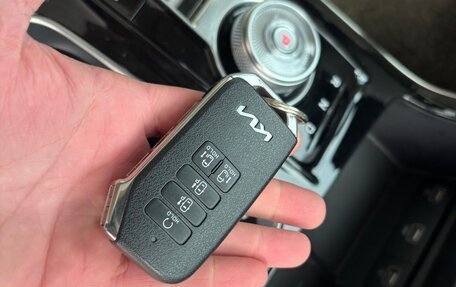 KIA Carnival, 2021 год, 4 400 000 рублей, 21 фотография