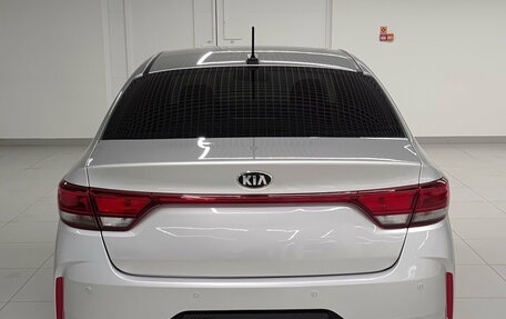 KIA Rio IV, 2021 год, 1 360 000 рублей, 10 фотография