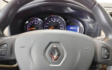 Renault Logan II, 2015 год, 890 000 рублей, 17 фотография