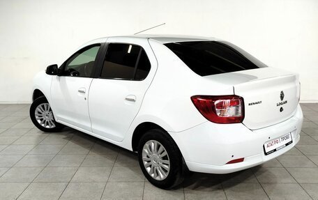 Renault Logan II, 2015 год, 890 000 рублей, 7 фотография