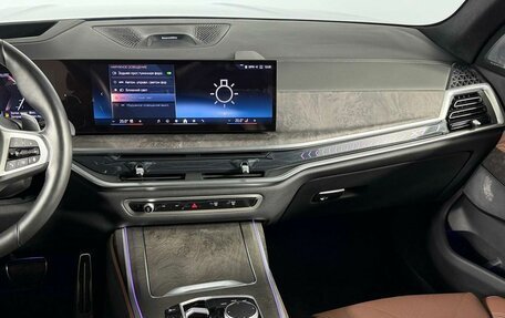 BMW X7, 2023 год, 11 999 000 рублей, 19 фотография