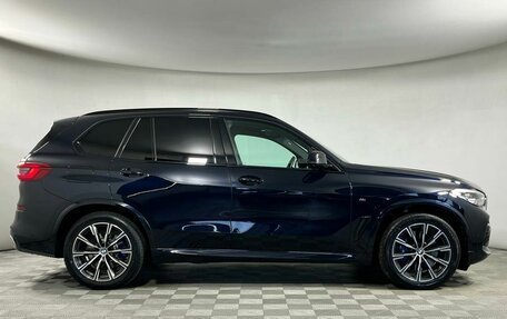 BMW X5, 2019 год, 5 999 000 рублей, 4 фотография