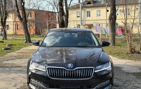 Skoda Superb III рестайлинг, 2025 год, 3 020 000 рублей, 2 фотография