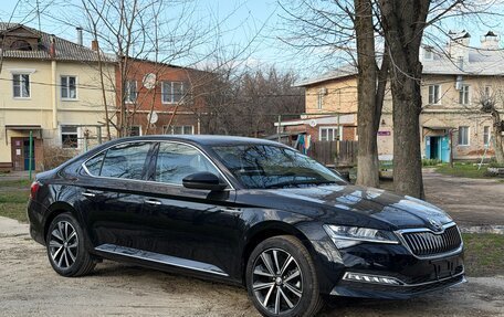 Skoda Superb III рестайлинг, 2025 год, 3 020 000 рублей, 8 фотография