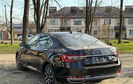 Skoda Superb III рестайлинг, 2025 год, 3 020 000 рублей, 4 фотография