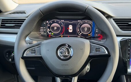 Skoda Superb III рестайлинг, 2025 год, 3 020 000 рублей, 31 фотография