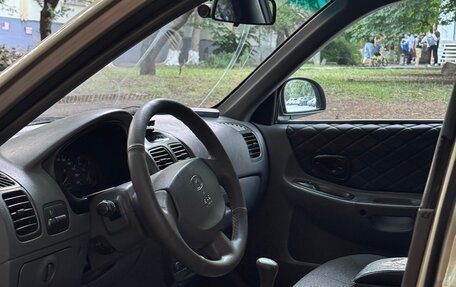 Hyundai Accent II, 2004 год, 320 000 рублей, 6 фотография