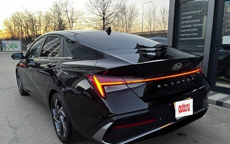 Hyundai Elantra, 2023 год, 21 фотография