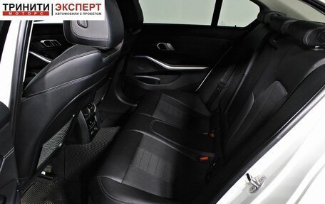 BMW 3 серия, 2019 год, 3 457 000 рублей, 18 фотография