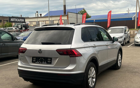 Volkswagen Tiguan II, 2018 год, 2 400 000 рублей, 7 фотография
