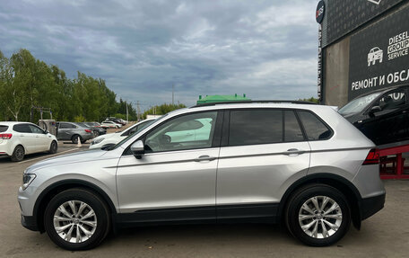Volkswagen Tiguan II, 2018 год, 2 400 000 рублей, 4 фотография
