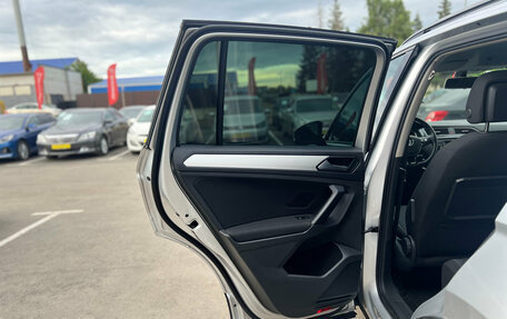 Volkswagen Tiguan II, 2018 год, 2 400 000 рублей, 23 фотография