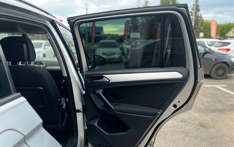Volkswagen Tiguan II, 2018 год, 2 400 000 рублей, 27 фотография