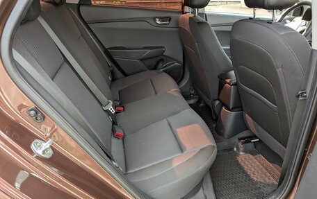 Hyundai Solaris II рестайлинг, 2021 год, 1 675 000 рублей, 12 фотография
