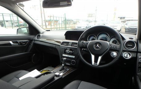 Mercedes-Benz C-Класс, 2012 год, 1 700 000 рублей, 22 фотография