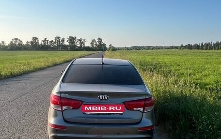 KIA Rio III рестайлинг, 2015 год, 1 300 000 рублей, 4 фотография