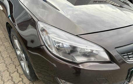 Opel Astra J, 2011 год, 681 000 рублей, 4 фотография