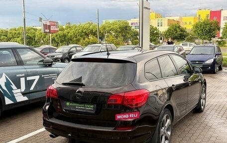 Opel Astra J, 2011 год, 681 000 рублей, 6 фотография
