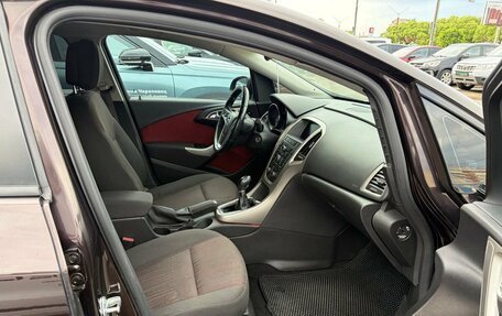 Opel Astra J, 2011 год, 681 000 рублей, 14 фотография