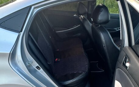 Hyundai Solaris II рестайлинг, 2011 год, 535 000 рублей, 8 фотография