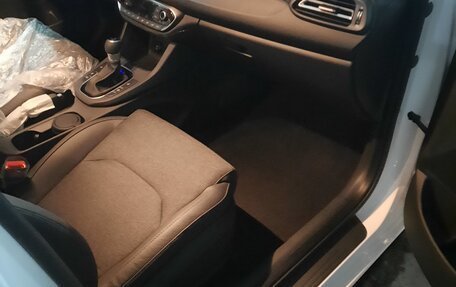 Hyundai i30 III, 2022 год, 2 100 000 рублей, 11 фотография