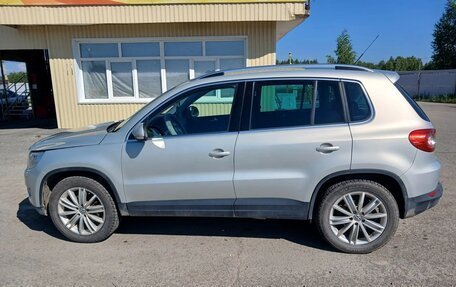 Volkswagen Tiguan I, 2010 год, 1 180 000 рублей, 2 фотография