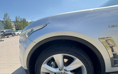 Infiniti FX II, 2012 год, 1 380 000 рублей, 17 фотография