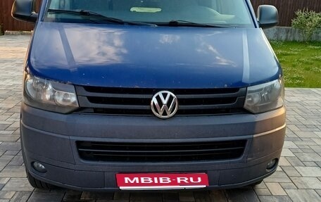 Volkswagen Transporter T5 рестайлинг, 2010 год, 1 400 000 рублей, 1 фотография