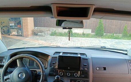 Volkswagen Transporter T5 рестайлинг, 2010 год, 1 400 000 рублей, 8 фотография