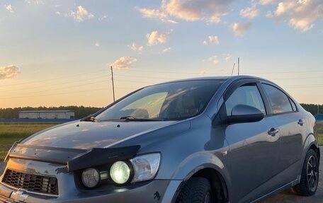 Chevrolet Aveo III, 2013 год, 600 000 рублей, 3 фотография