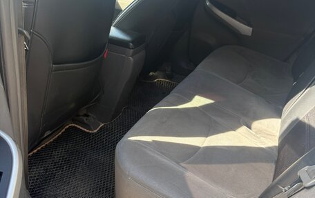 Toyota Prius, 2010 год, 950 000 рублей, 12 фотография