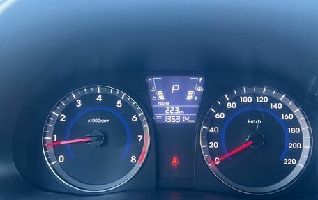 Hyundai Solaris II рестайлинг, 2014 год, 930 000 рублей, 7 фотография