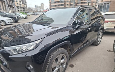 Toyota RAV4, 2021 год, 4 000 000 рублей, 2 фотография