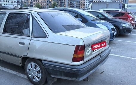 Opel Kadett E рестайлинг, 1988 год, 125 000 рублей, 2 фотография
