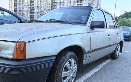 Opel Kadett E рестайлинг, 1988 год, 125 000 рублей, 6 фотография