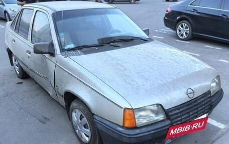 Opel Kadett E рестайлинг, 1988 год, 125 000 рублей, 8 фотография