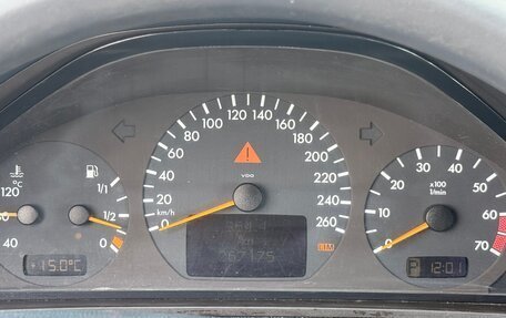 Mercedes-Benz CLK-Класс, 2000 год, 500 000 рублей, 13 фотография