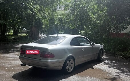 Mercedes-Benz CLK-Класс, 2000 год, 500 000 рублей, 8 фотография