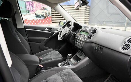Volkswagen Tiguan I, 2013 год, 1 425 500 рублей, 6 фотография
