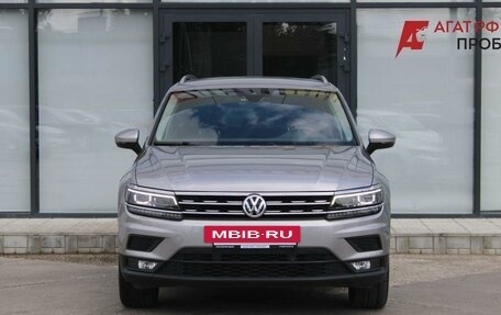 Volkswagen Tiguan II, 2020 год, 2 820 000 рублей, 5 фотография